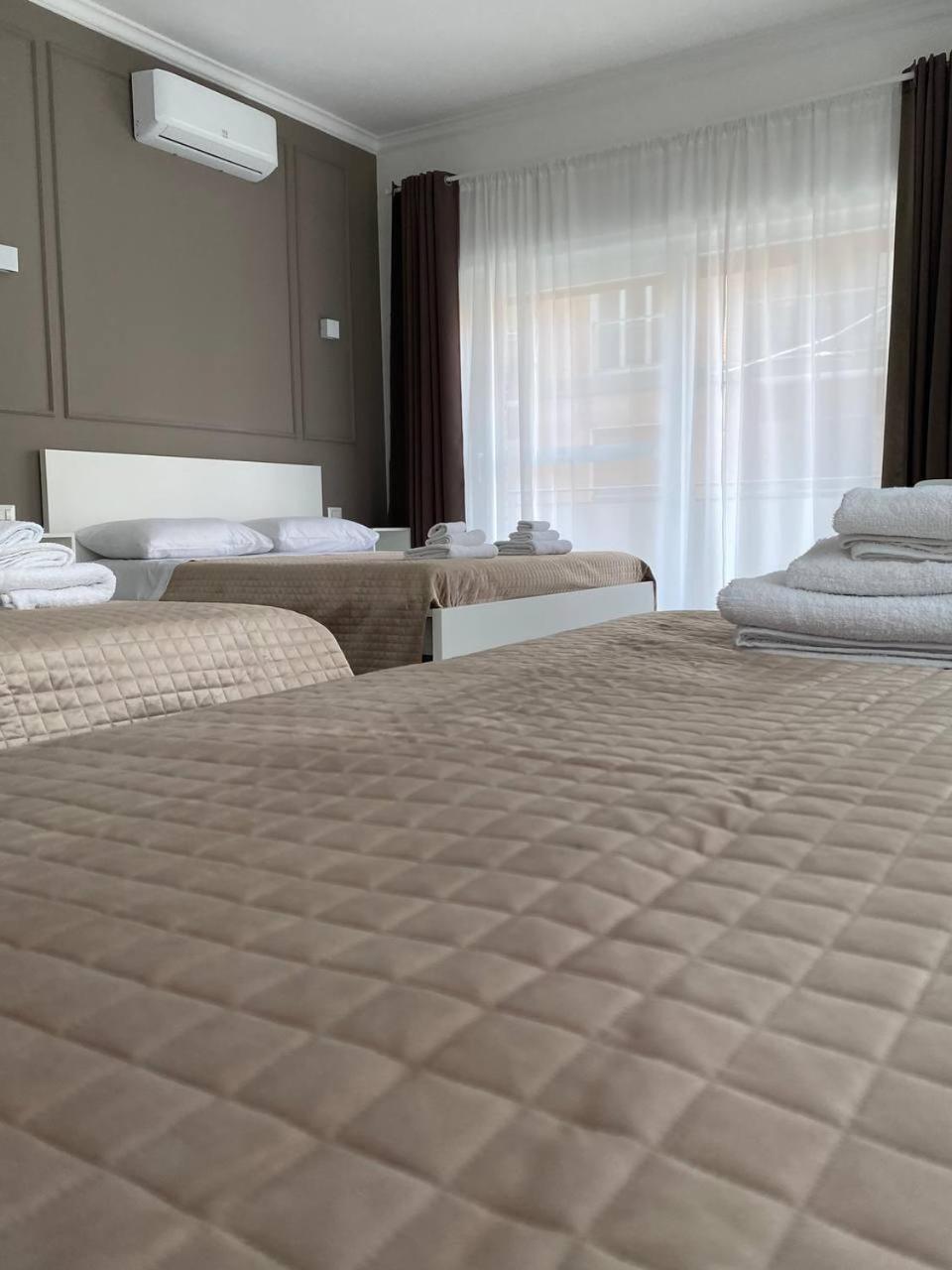 Quintino Sella Suites Bari Bagian luar foto
